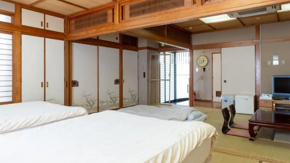 Hotel New Century