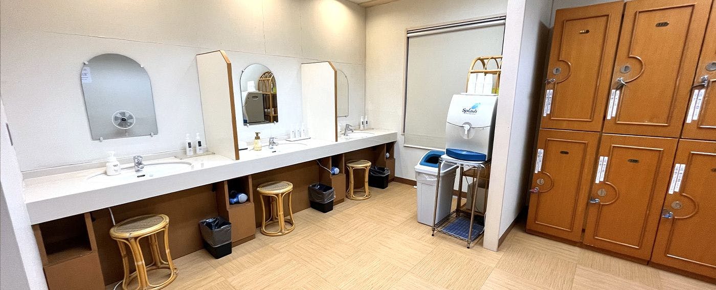 ห้องอาบน้ำสาธารณะ