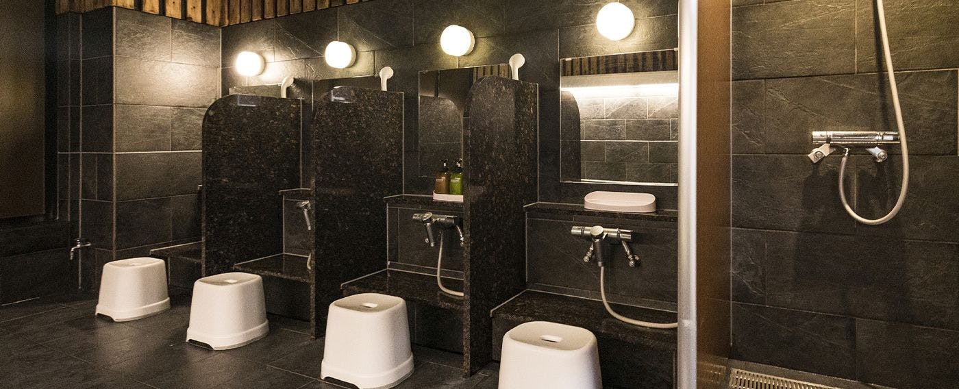 ห้องอาบน้ำสาธารณะ