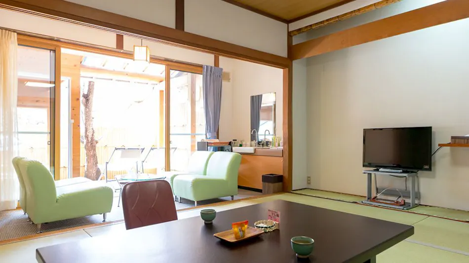 Shinshu Nakaoyama Onsen Shosenkaku