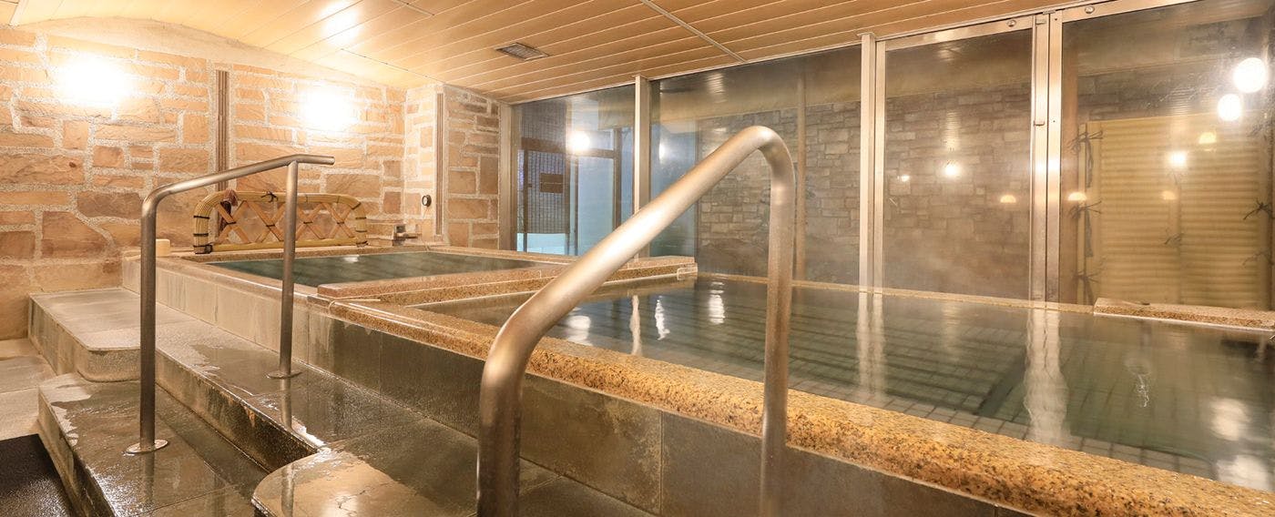 ห้องอาบน้ำสาธารณะ