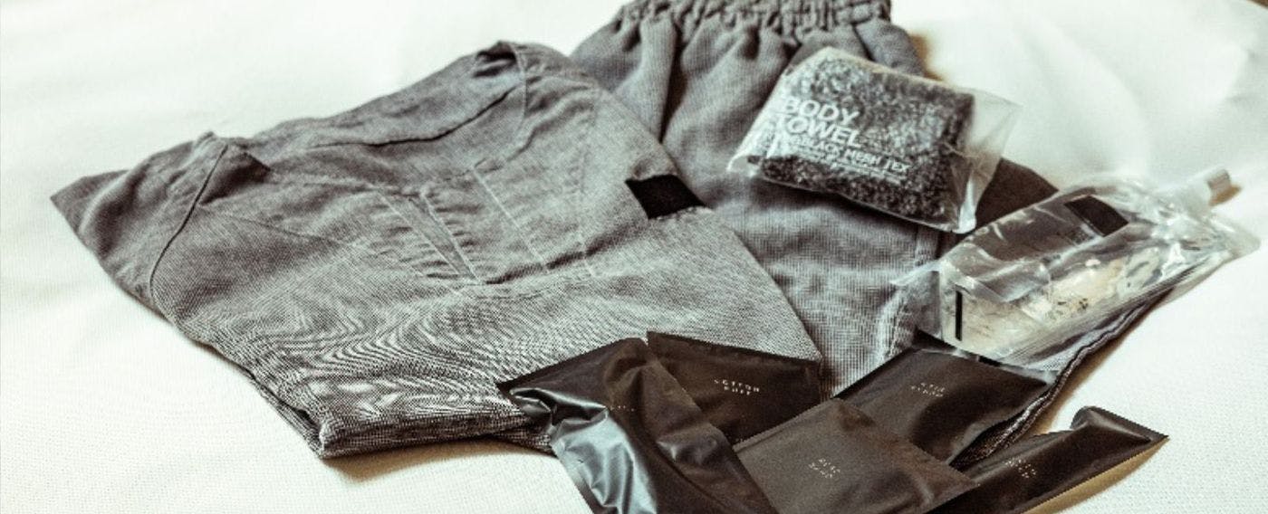 สิ่งอำนวยความสะดวกและชุดนอน