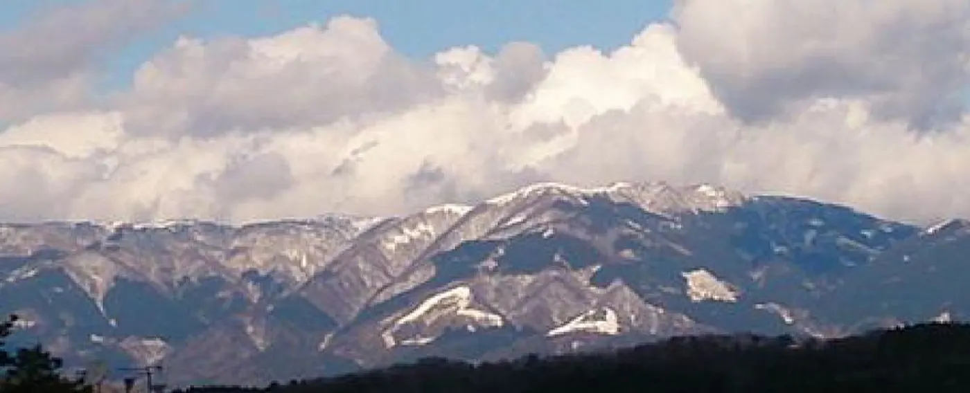 ภูเขานางิ