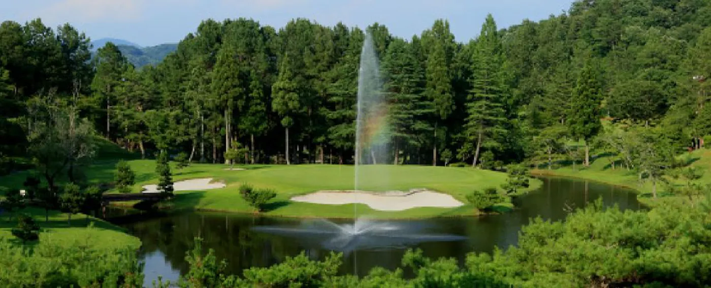 ซากุ มุซาชิ คันทรีคลับ