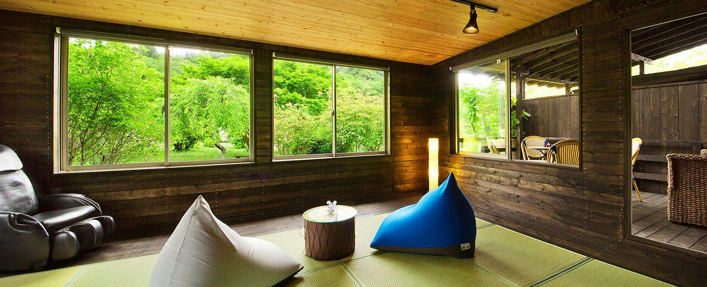 Ryokan & Glamping Resort: The Inn Where the Sound of Deer Echoes - Hanazansui