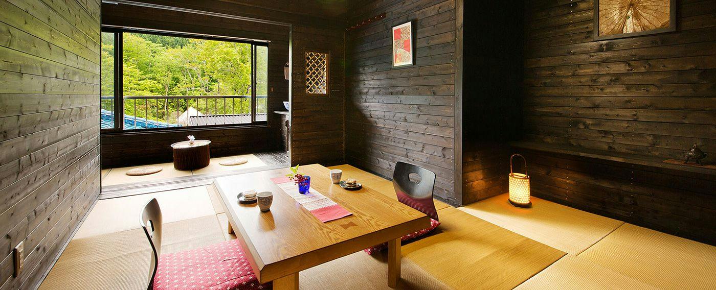 Ryokan & Glamping Resort: The Inn Where the Sound of Deer Echoes - Hanazansui