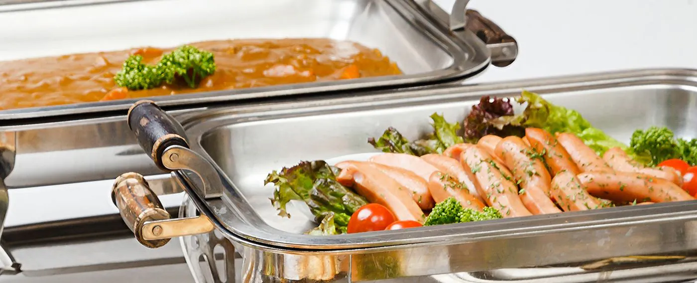 เรายังมีแกงกะหรี่และไส้กรอกยอดนิยม