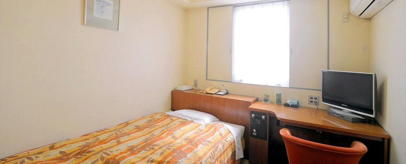 Sanjo Royal Hotel