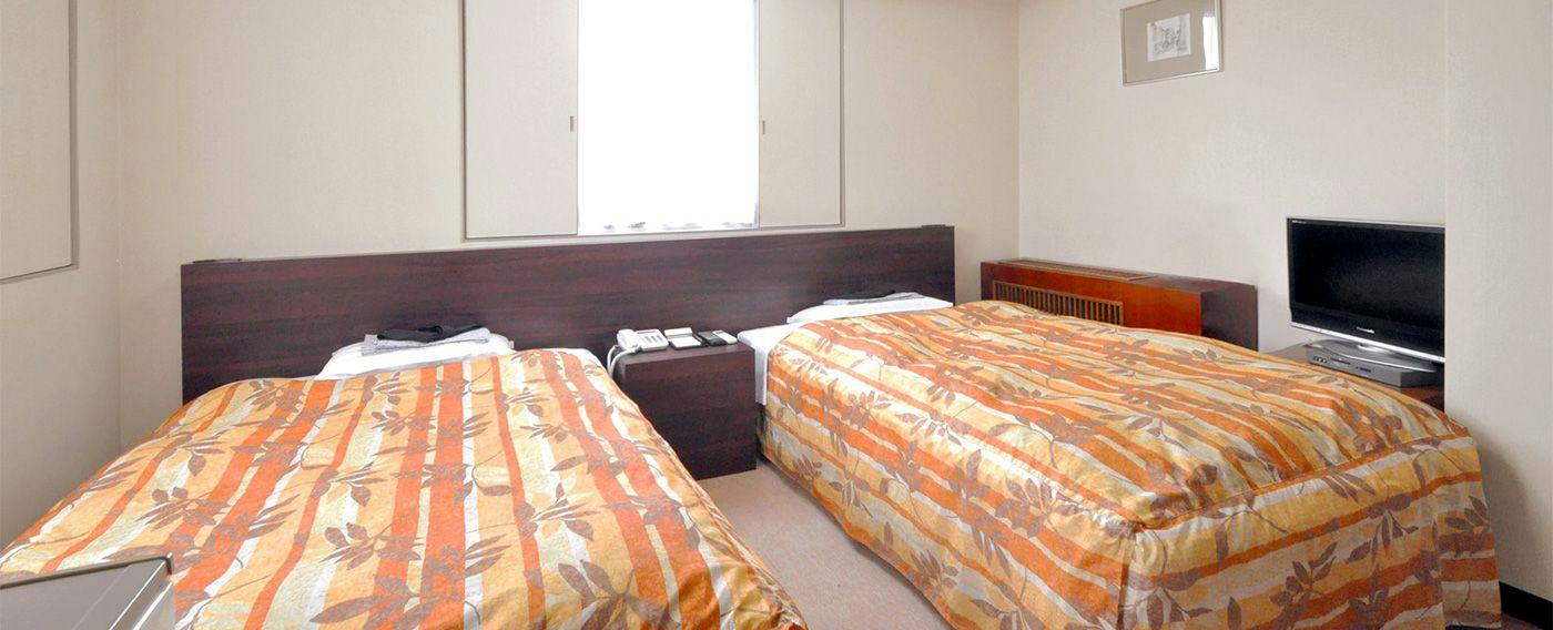 Sanjo Royal Hotel