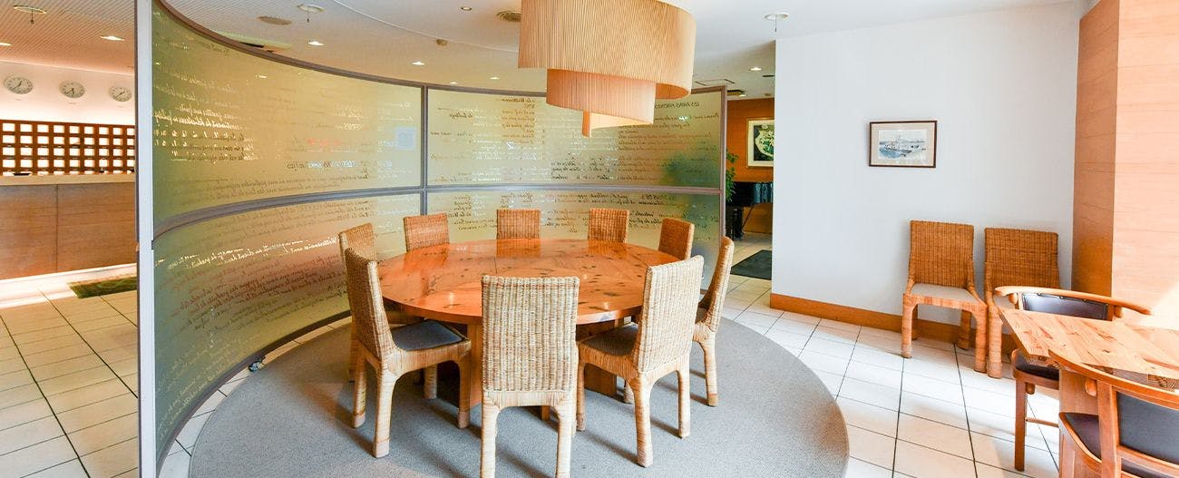 ล็อบบี้และพื้นที่ส่วนกลาง