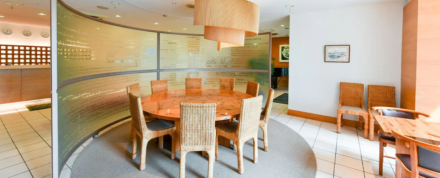 ล็อบบี้และพื้นที่ส่วนกลาง