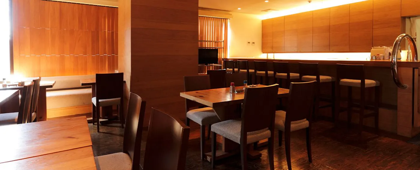 ร้านอาหาร "โทริโนะ"