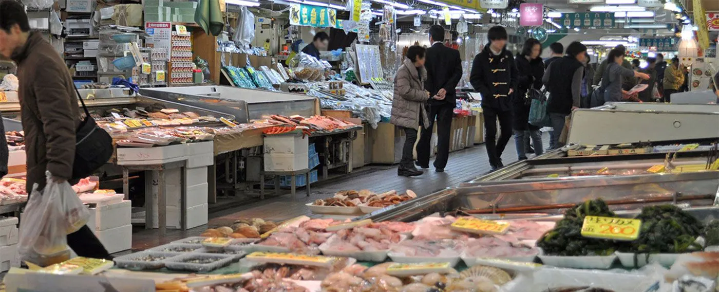 【Sekitar】Pusat Hasshoku - Banyak makanan laut segar