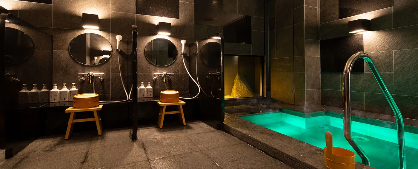 บ่อน้ำพุร้อนเทียมคาร์บอนเข้มข้นสูง "ไคโจโนะยุ" แยกชายหญิง