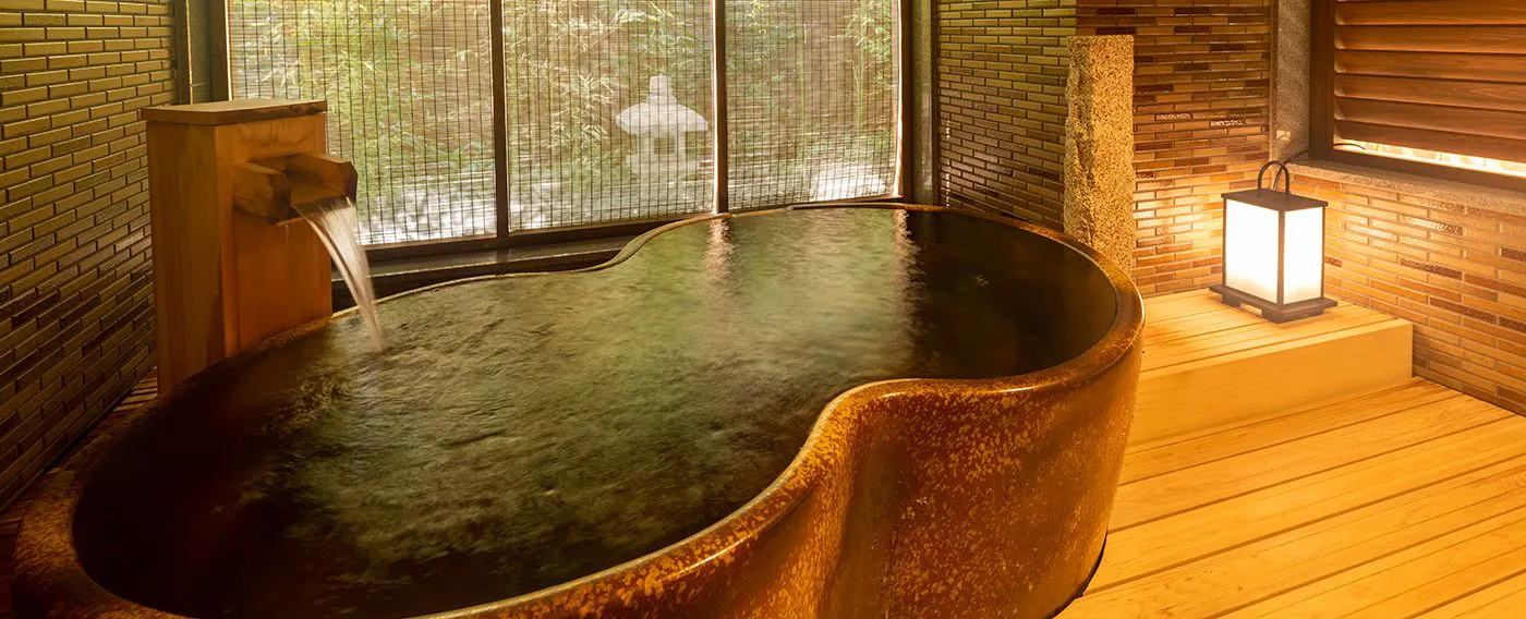 Kolam mandi peribadi