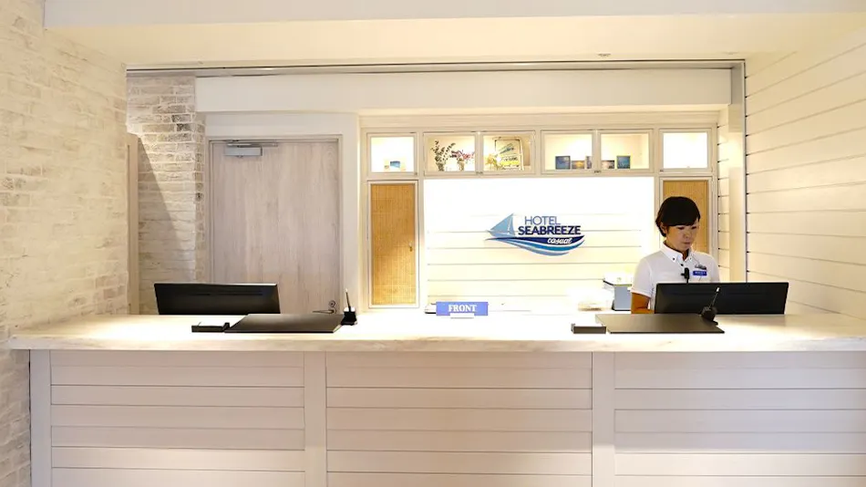Hotel Sea Breeze Coral