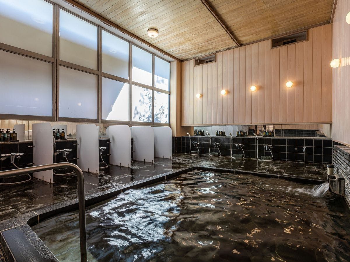 Pemandian umum besar