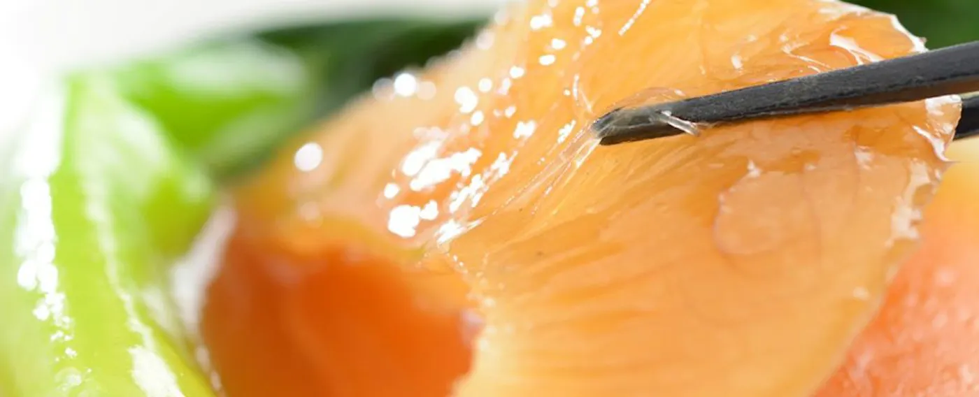 Sirip hiu rebus utuh