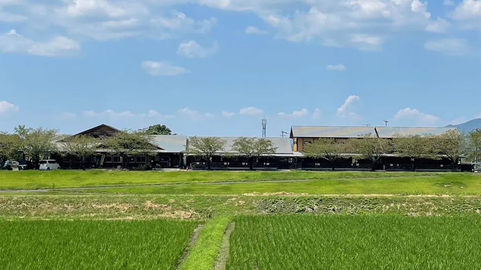 Kikamoto Town Agriculture and Forestry Exchange Facility