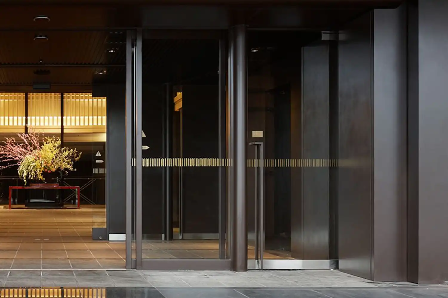 ทางเข้า