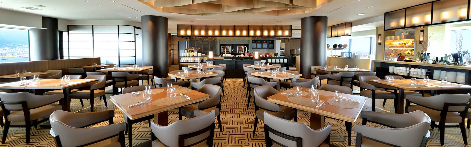 神戸ポートピアホテル