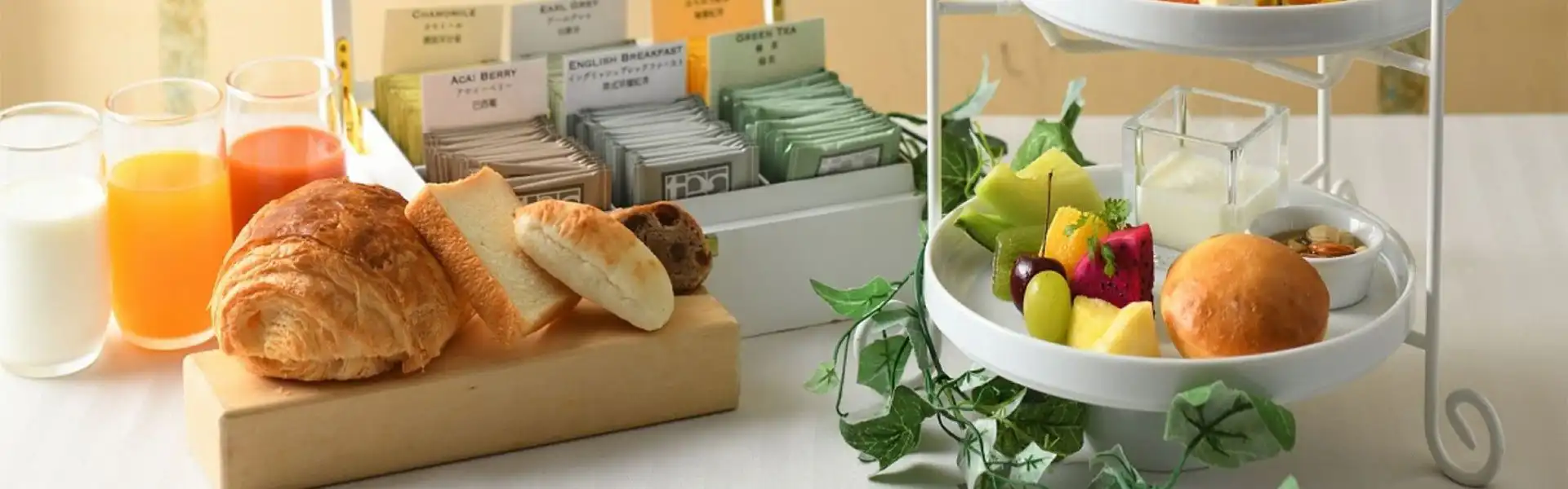朝食