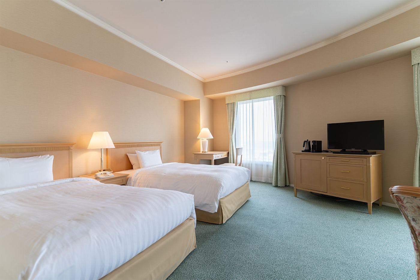 デラックスツイン