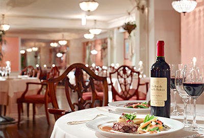 フランス料理　デ アドミラル