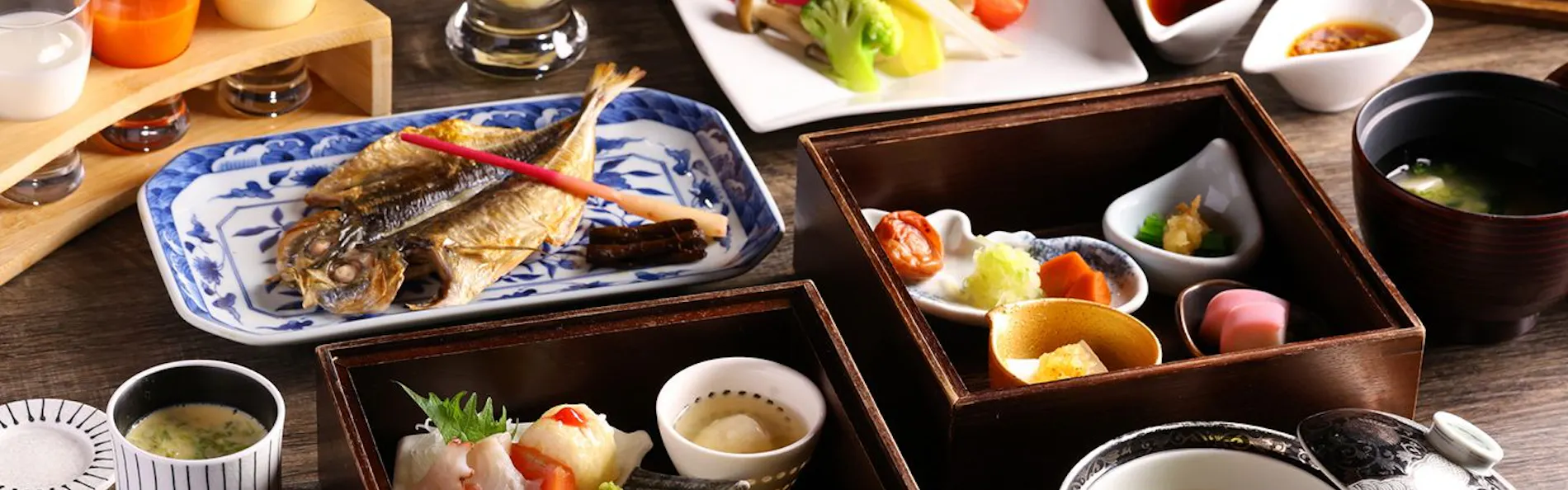 山翠楼 SANSUIROU