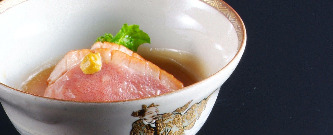 西村屋本館