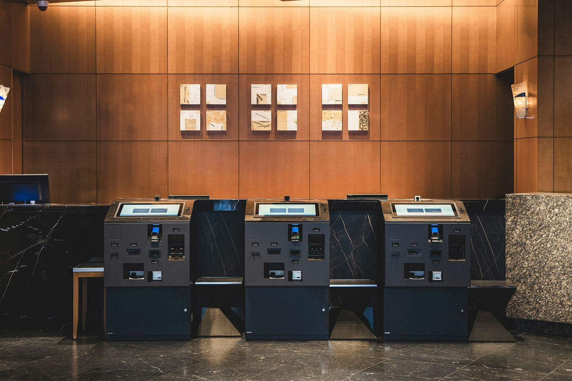 フロントロビー