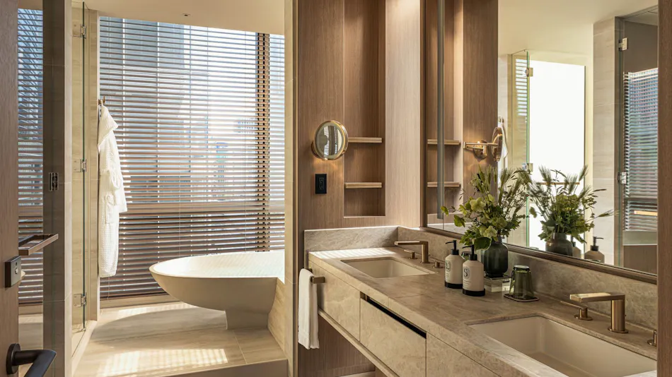 Four Seasons Hotel Tokyo at Marunouchi