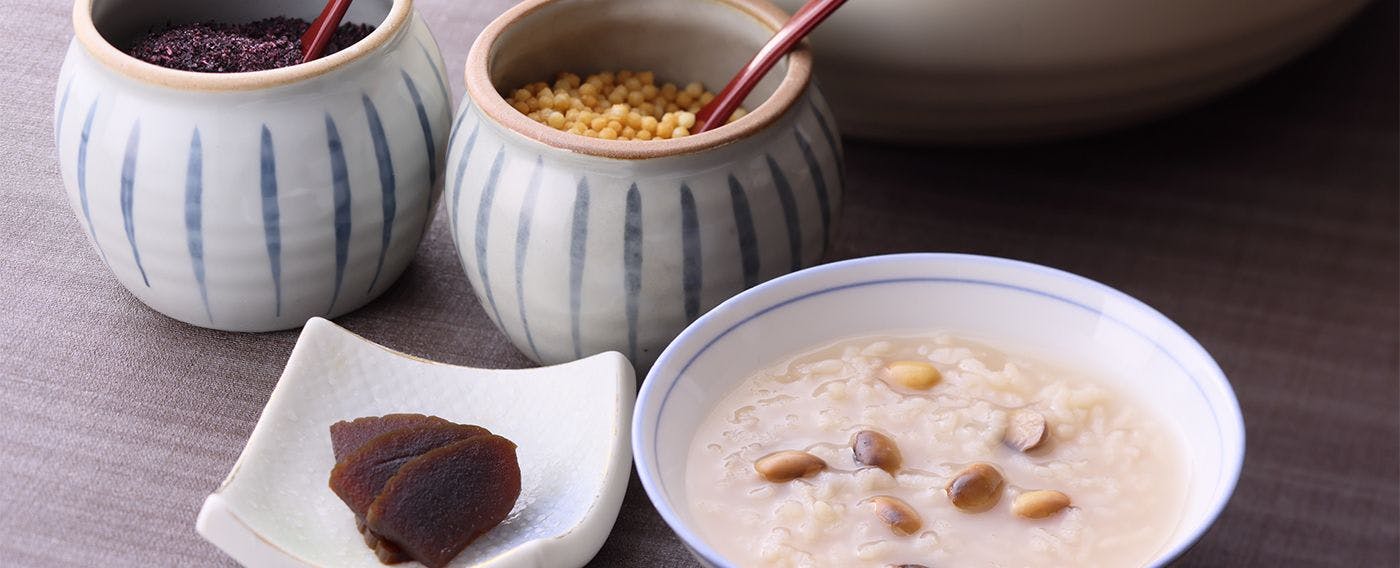 さらっと食べられる体に優しい「茶粥」