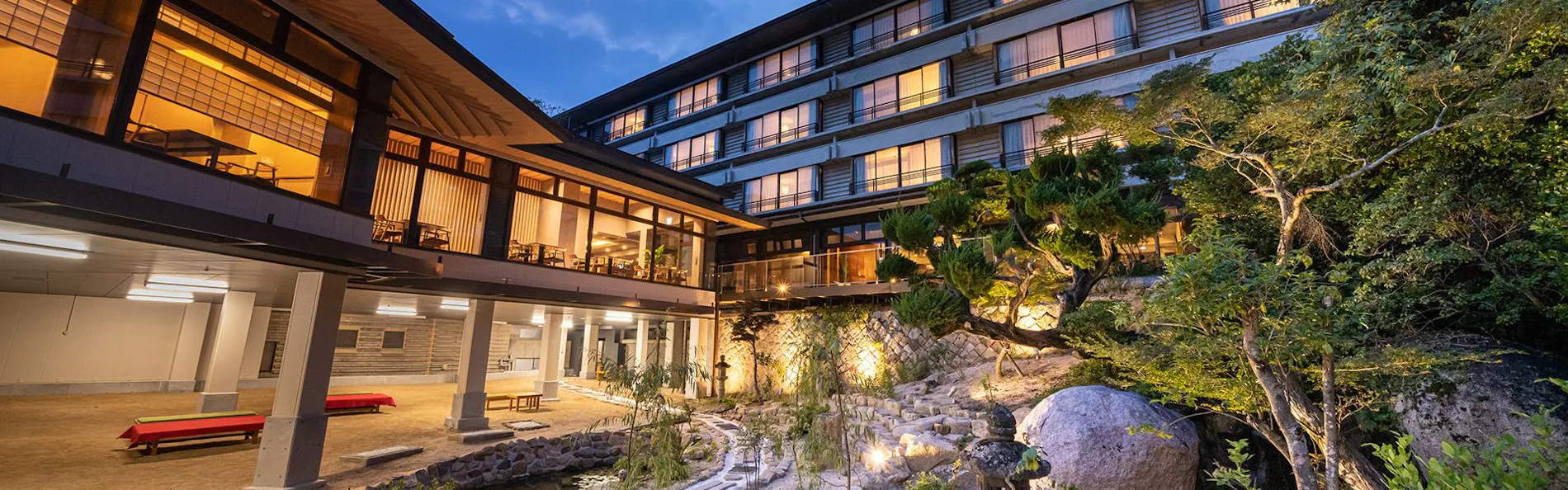 宮島グランドホテル有もと