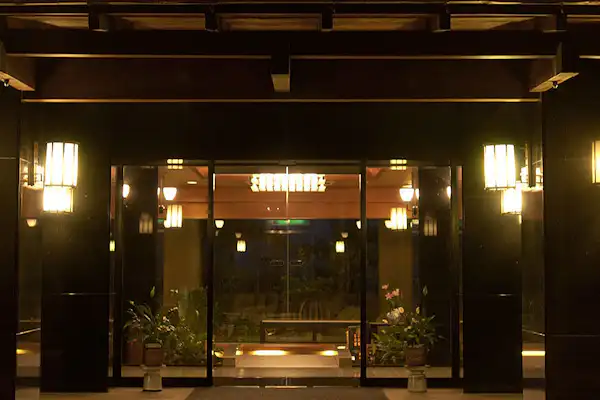 ทางเข้า