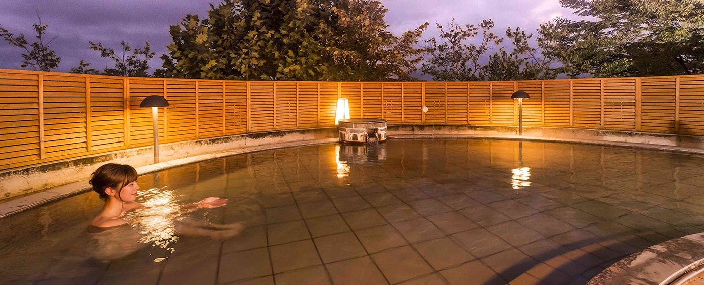 อ่างอาบน้ำสไตล์ตะวันตก