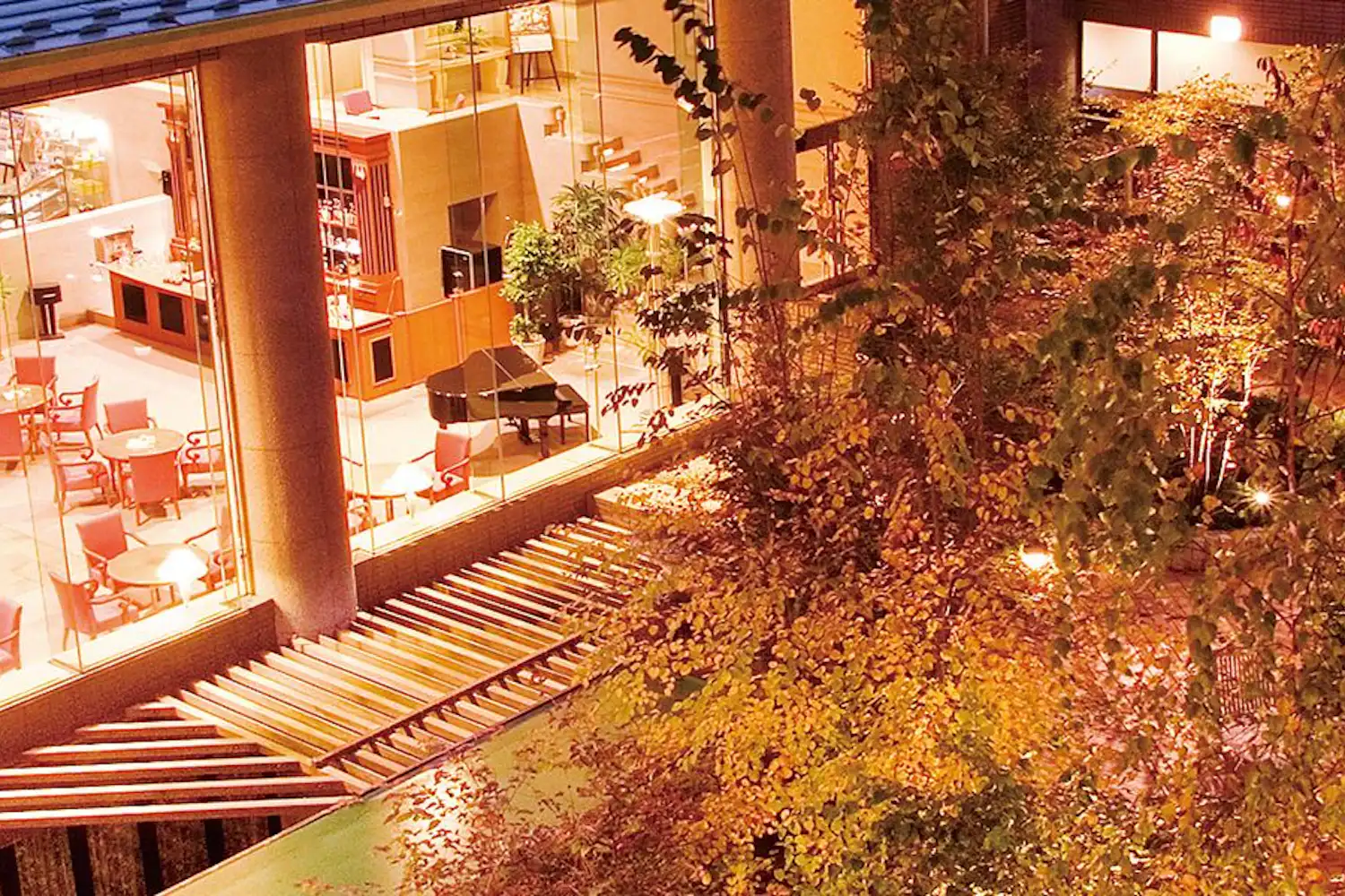 ลานกลาง