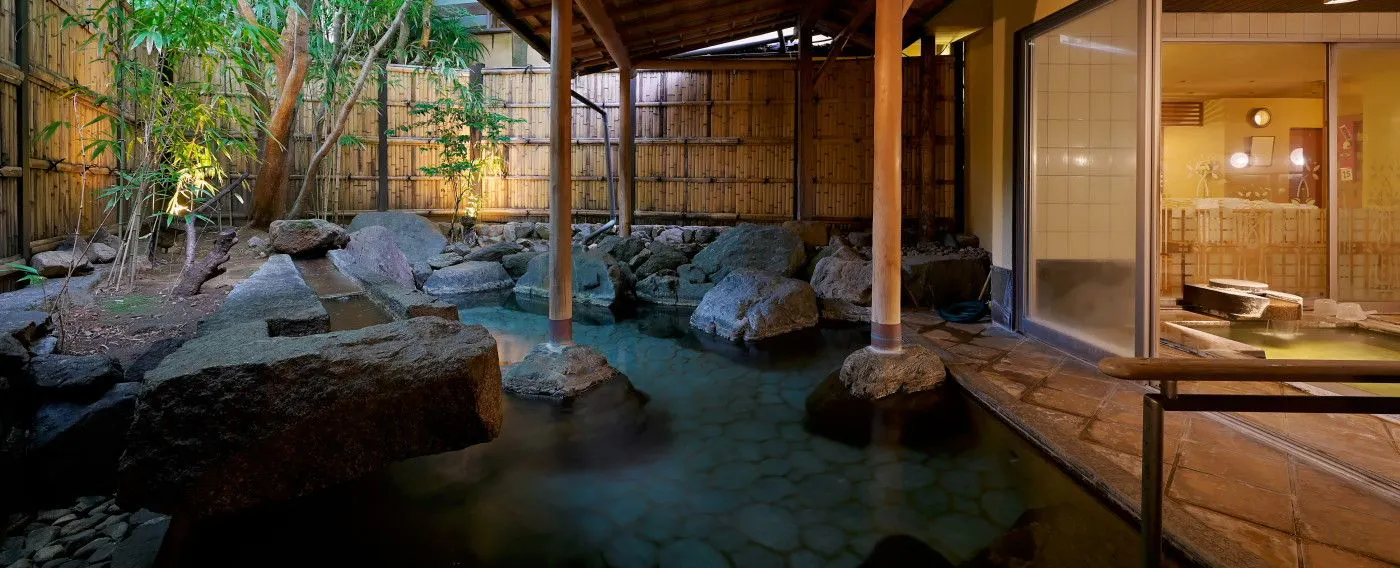 Suối nước nóng và bồn tắm
