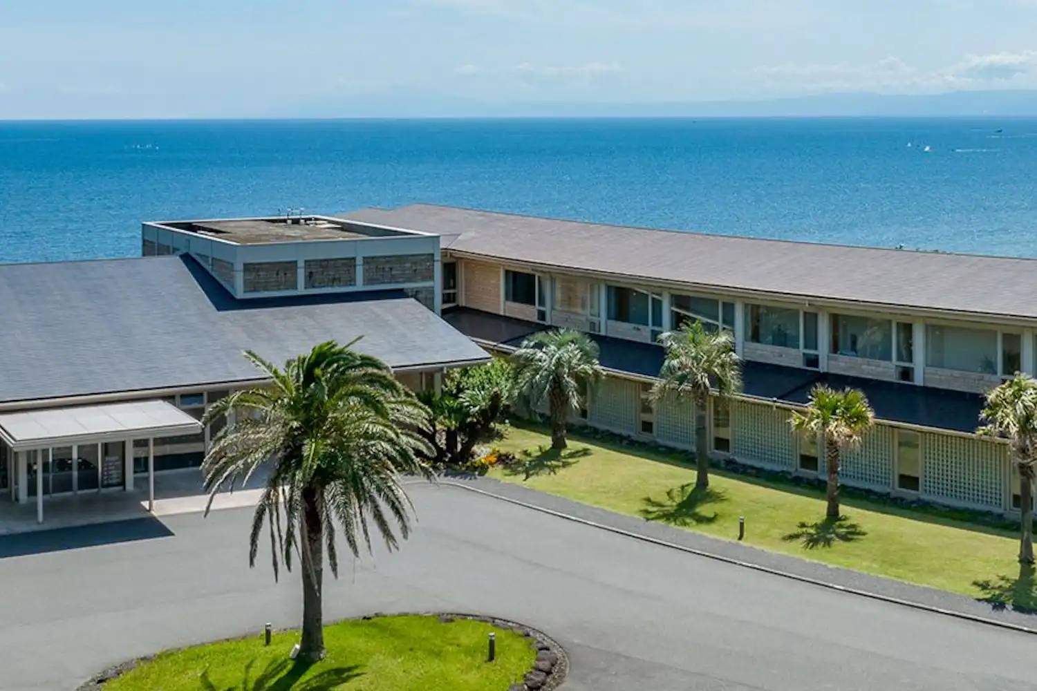 ภายนอกอาคาร