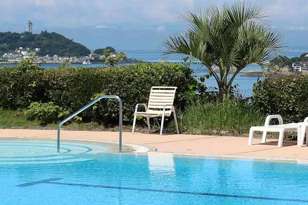 สระว่ายน้ำ