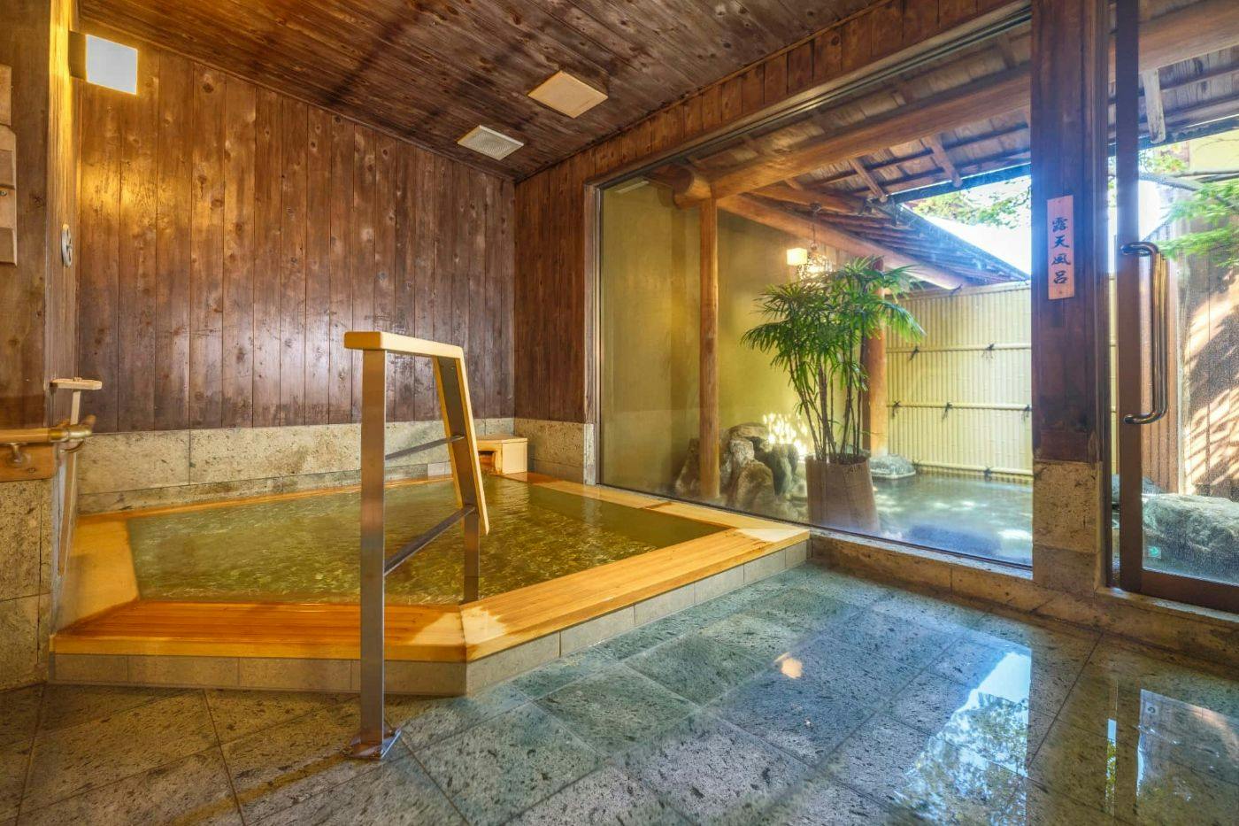 Tempat mandi awam besar