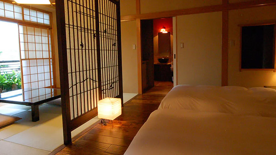 Toshian Komeya (Kyoritsu Resort)