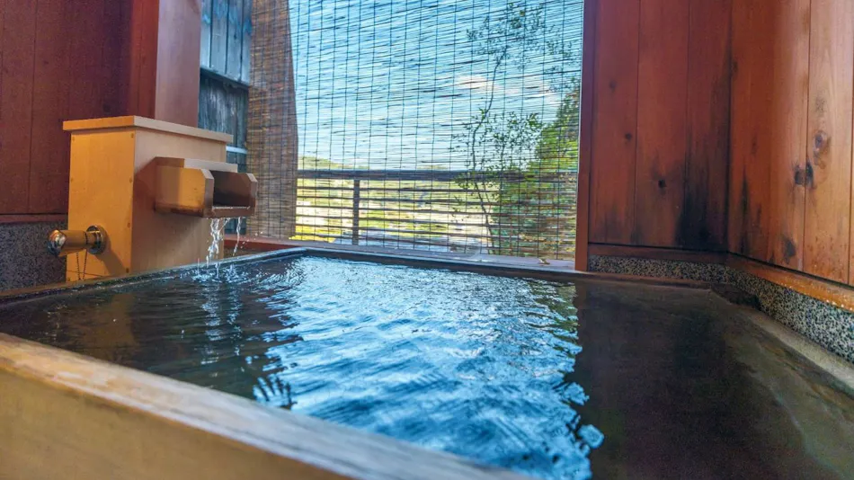 Toshian Komeya (Kyoritsu Resort)