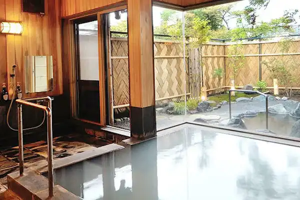 น้ำพุร้อน