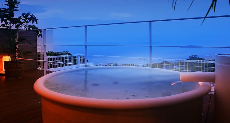 沖ノ島海水浴場の露天風呂付客室のお部屋 近いホテル 旅館 お得に宿泊予約 Yahoo トラベル 沖ノ島海水浴場の露天風呂付客室のお部屋 近いホテル 旅館 お得に宿泊予約 Yahoo トラベル