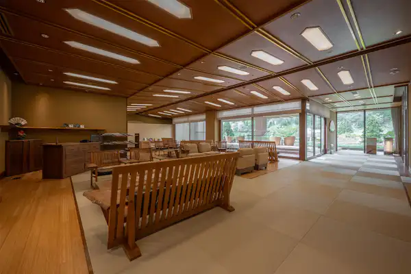 ภายในอาคาร