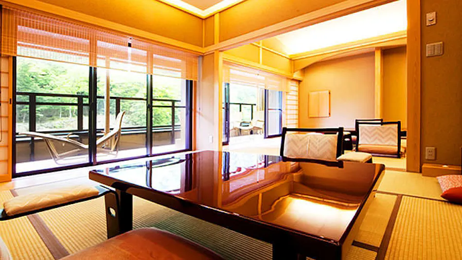 Keiunkan Inn, Nishiyama Onsen, Entirely Fed by Natural Hot Springs