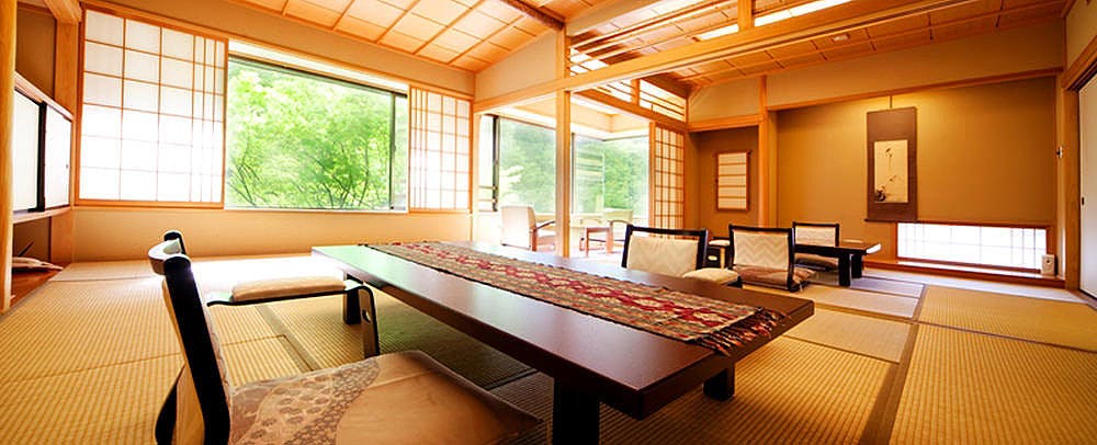 Keiunkan Inn, Nishiyama Onsen, Entirely Fed by Natural Hot Springs