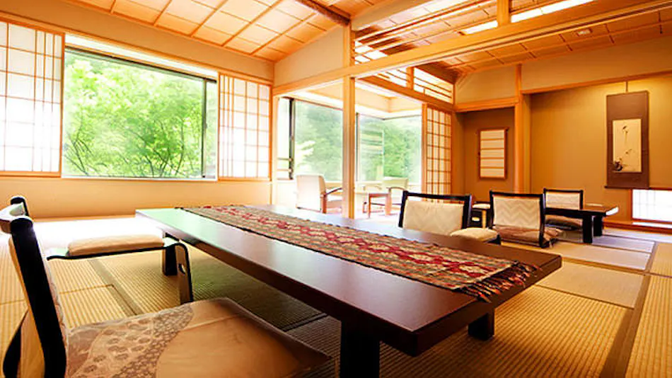 Keiunkan Inn, Nishiyama Onsen, Entirely Fed by Natural Hot Springs