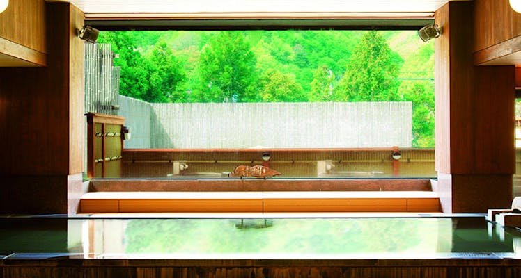 戸倉上山田温泉のおすすめホテル 旅館 8選 宿泊予約は 一休 Com 戸倉上山田温泉のおすすめホテル 旅館 8選 宿泊予約は 一休 Com